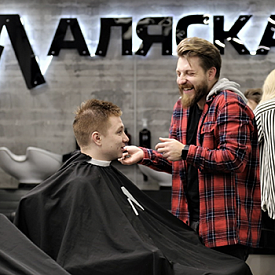 Andrei Zepalov - strizhka v barbershope Aliaska
