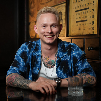 Открытый мастер-класс Богдана Бородина «По съемке Reels» от Reuzel